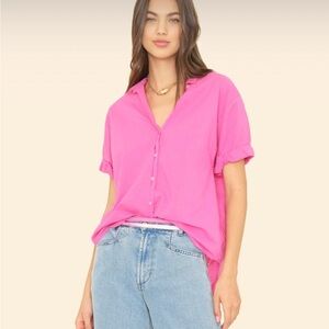 XiRENA Channing Shirt Bright Pink - Size XS